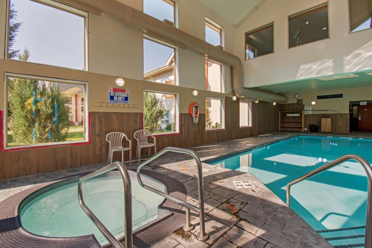 Best Western Plus Valemount Inn & Suites Exteriör bild