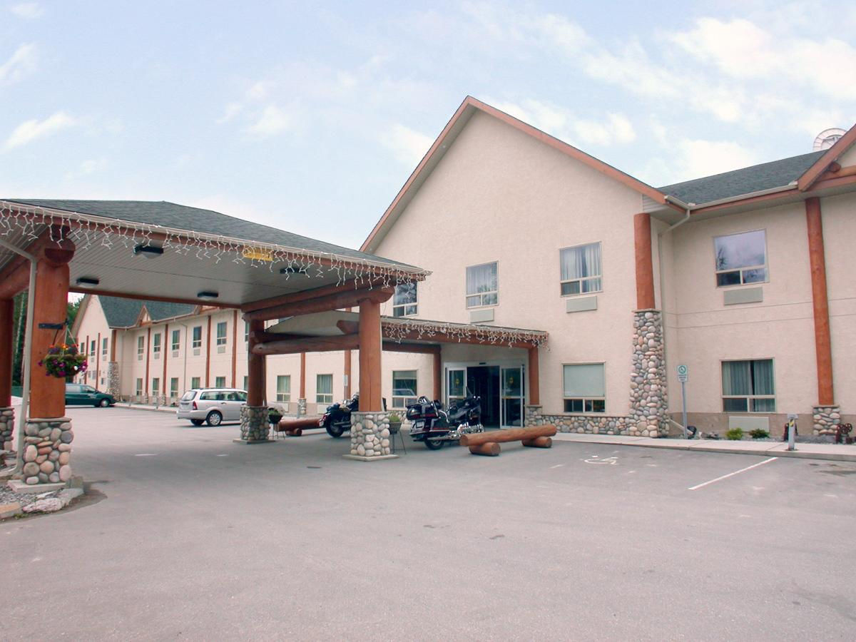 Best Western Plus Valemount Inn & Suites Exteriör bild
